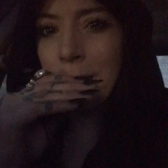 Meet your Posher, Sage - Picture 3 of 16